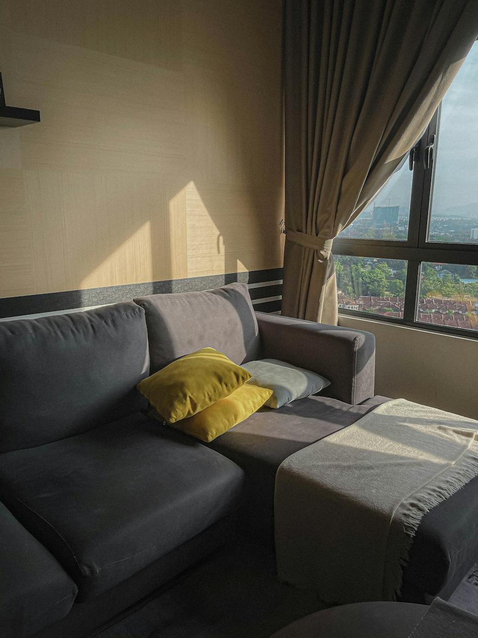 Luxury Penthouse Suite